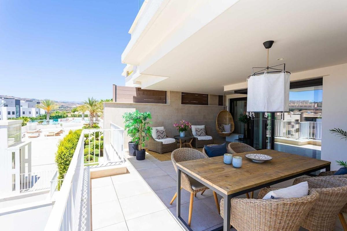 Luxury Apartment With Sea Views And Heated Pool MIJAS COSTA Exterior photo